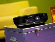 Новый EH-TW450 – самый яркий домашний проектор Epson