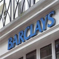 Barclays и Royal Bank of Canada рассматривают возможность покупки банков в США