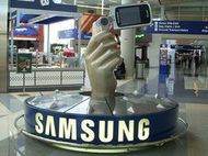 Samsung подала жалобу на Apple