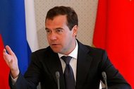 Дмитрий Медведев предложил российским миллиардерам поделиться с школьниками историями своего жизненного успеха