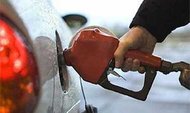 Американцы потратят на бензин рекордную сумму